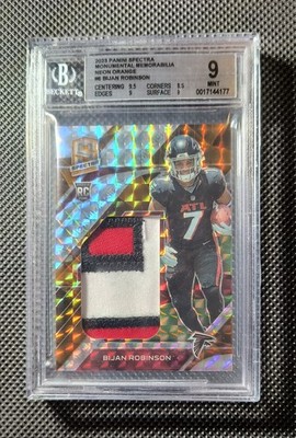 2023 Panini Spectra Monumental Memorabilia Neon Orange Bijan Robinson /10 BGS 9