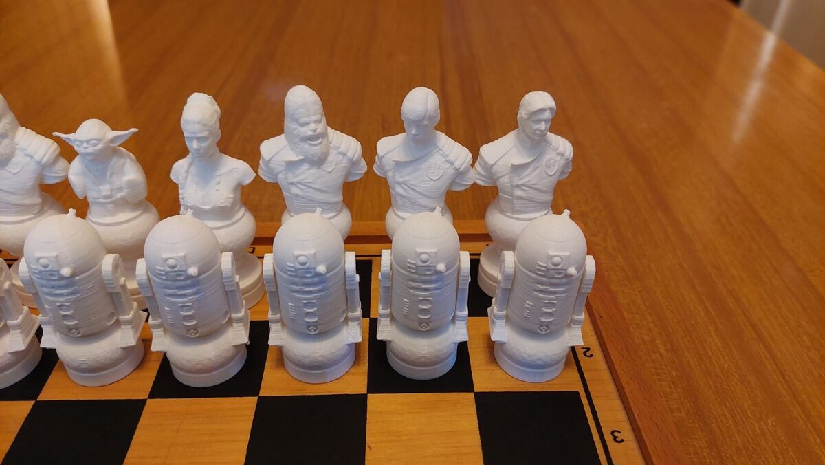 Tabuleiros de Xadrez Criativos  Star wars chess set, Chess set, Chess