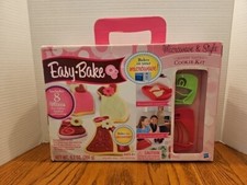 HASBRO EASY BAKE MICROWAVE AND STYLE TRENDY TASTES COOKIE KIT