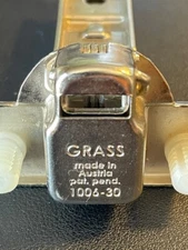 Grass 1006-30 Clip-On Hinge – 3000 Series – 110° Free Swing – Made in Austria