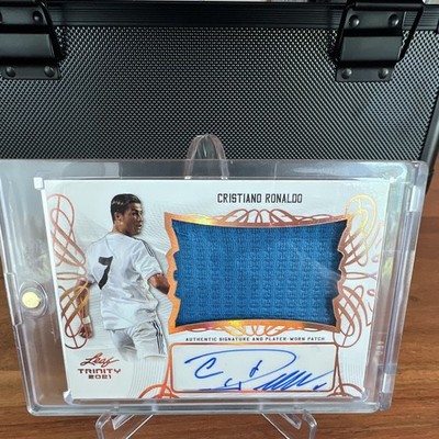 Leaf Trinity 2021 Cristiano Ronaldo Autogramm Patch/Trikotstück PA-CR1