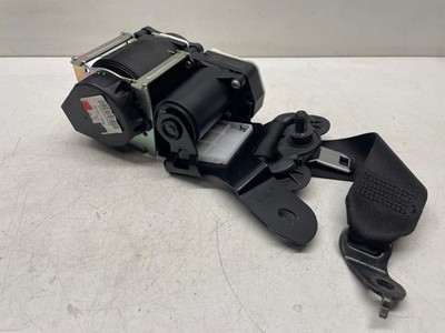 BMW F30 F31 Sicherheitsgurt Gurt Obergurt vone links 620267500