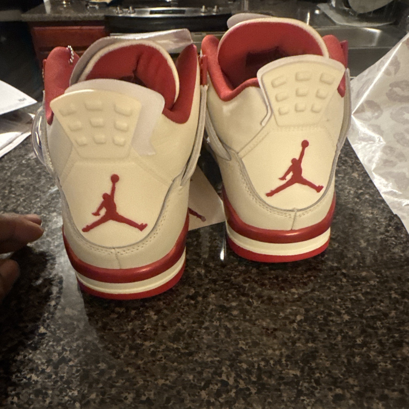 Air Jordan 4 Retro Valentines Day HV0823-108 Women Size thumbnail 3