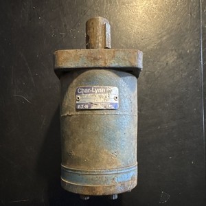 Char-Lynn Eaton Hydraulic Motor Flange Mounted 101-1218-007 MPN