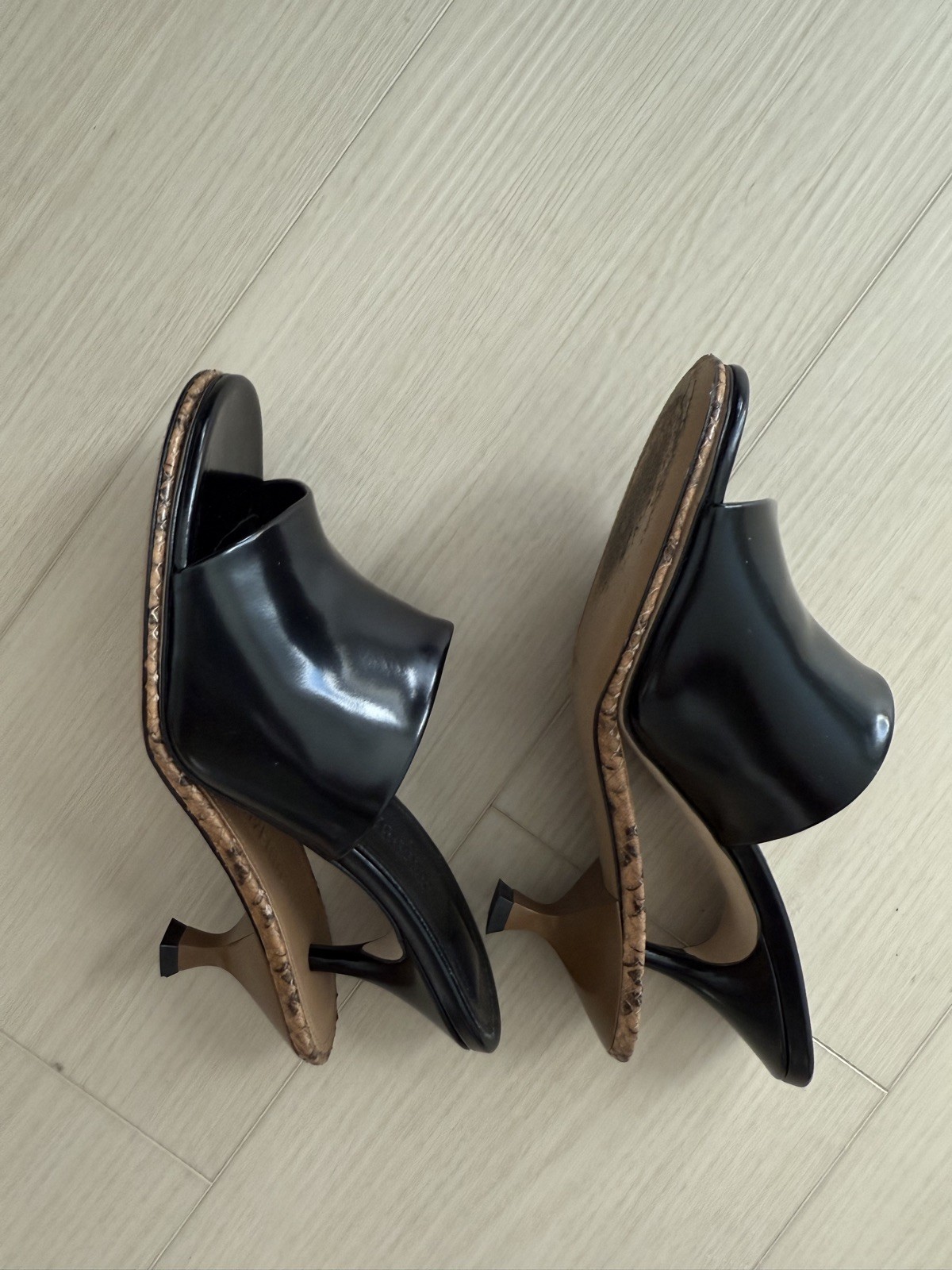 JACQUEMUS The Double Python Black 100mm Mules EU … - image 4