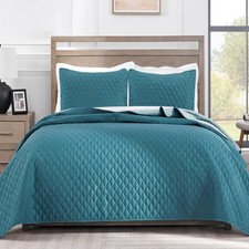 Ultrasonic Reversible King Size Quilt Bedding Set with Pillow Shams, Lightweight
