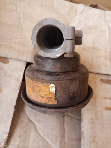 Used United Oil Bath Air Cleaner - Picture 5 of 5