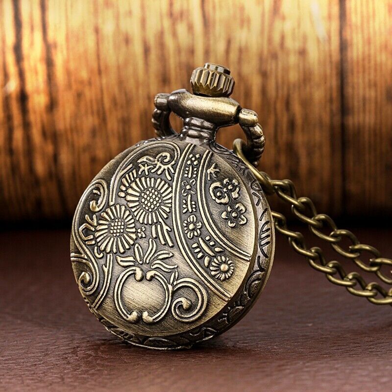 Vintage Style Hollow Gear Cover Retro Unisex Quartz Pocket Vintage Style Hollow Gear Cover Retro Unisex Quartz Pocket