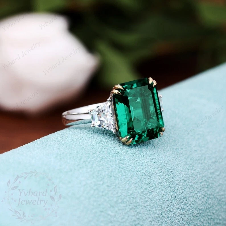 Minimalist emerald ring clearance