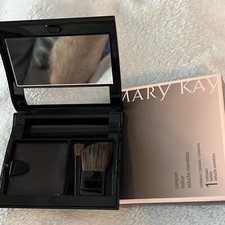 New In Box Mary Kay Black Magnetic Mirrored Compact 017362 W/ Brushes 