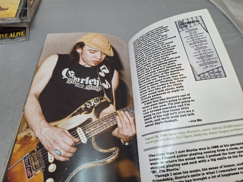 Stevie Ray Vaughan box, CD , DVD Sammlung - Foto 14 di 21