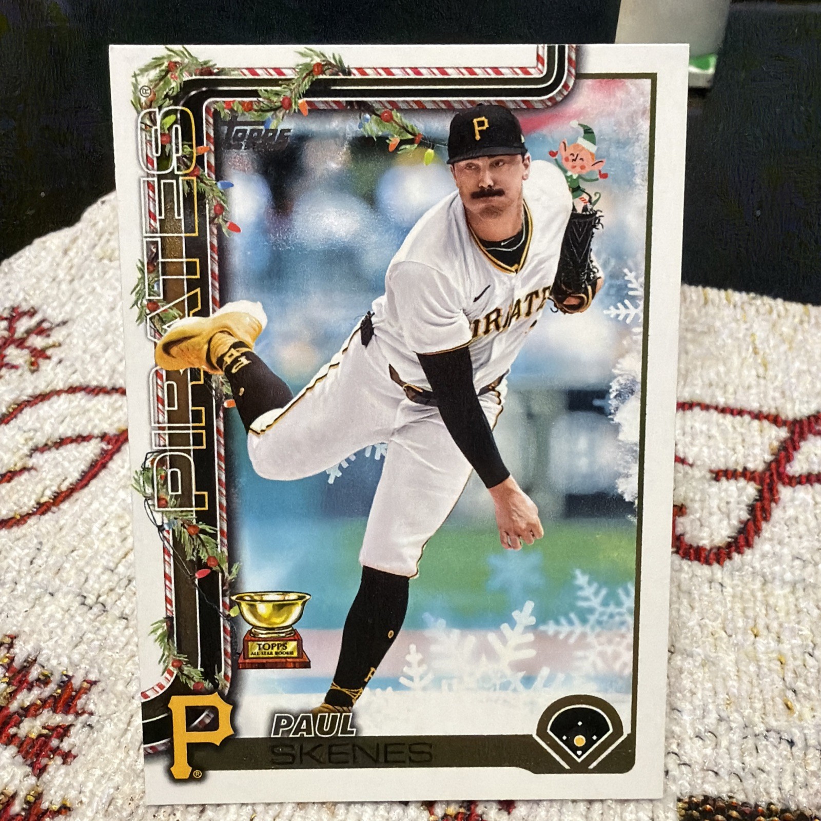2025 Topps Holiday Paul Skenes HE-14 Hidden Elf Rookie Cup Pirates SSP