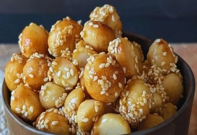 HONEY SESAME ROASTED MACADAMIA-BULK VALUE BAG LIMITED PICK YOUR CRAVING BAG NOW!