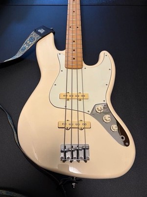 ベース Fender Jazz Bass Made in Mexico Fender Jazz Bass Made in Mexico 2018 White with Original Parts and