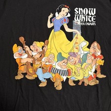Disney Snow White And The Seven Dwarfs Men  s XL Black T-Shirt