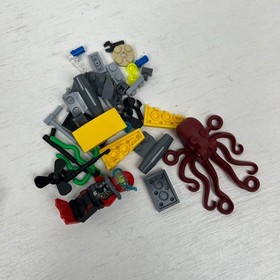 LEGO City Lot of 4 Sets Including 60114, 60032, 60090, 30227