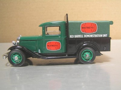 Eligor 1932 Ford Watneys Red Barrel Beer Truck 1/43 made in France Mint Cond.