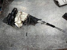 Mercedes A W169 T&uuml;rgriff Hinten links 191 Kosmosschwarz Schwarz T&uuml;rschloss