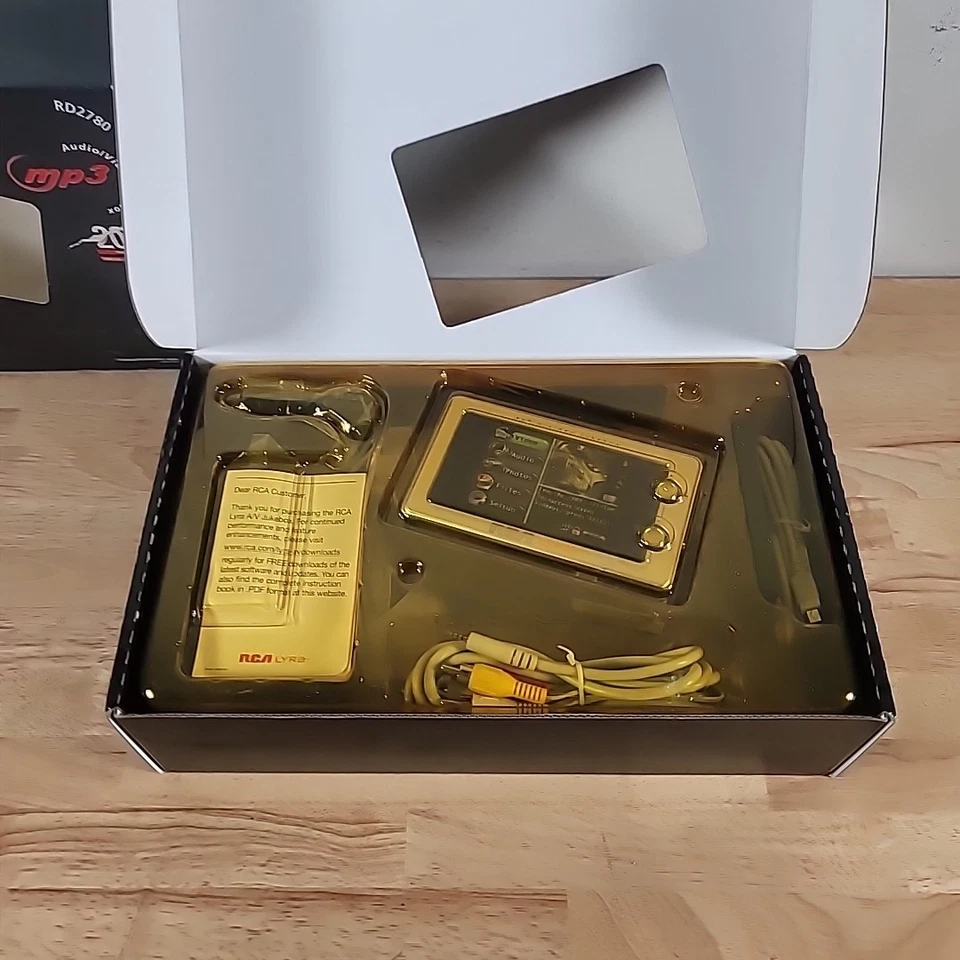 RCA RD2780 20GB Lyra Personal Digital Multi-Media Player A/V Jukebox NEW Open  - Image 2 of 4