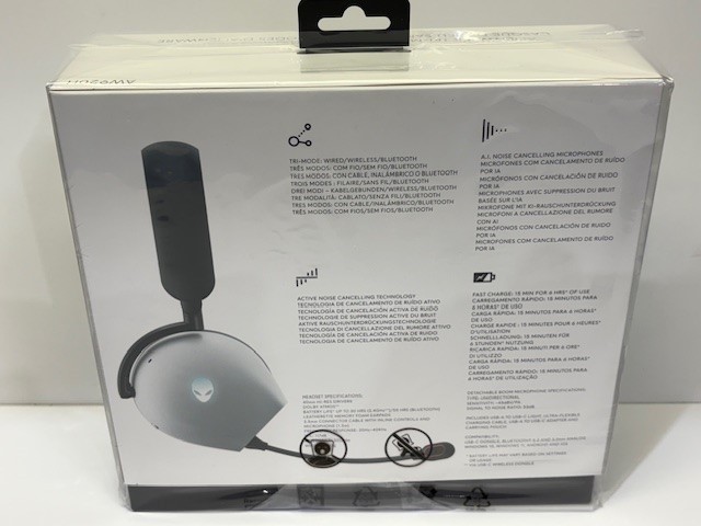 Dell Alienware AW920H Over-Ear Gaming Headset 2