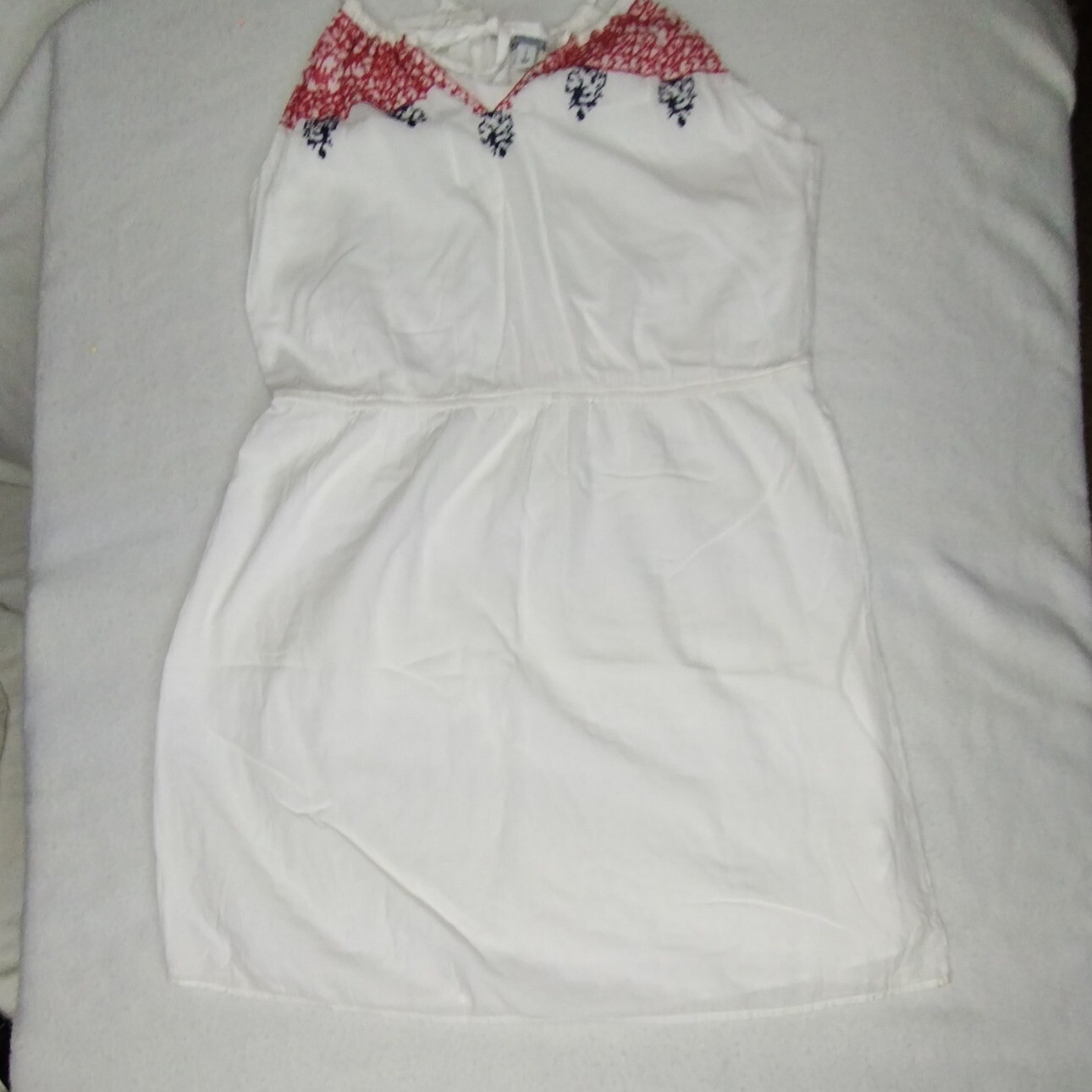 Picture 2 of 8