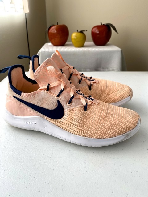 nike free tr 8 crimson