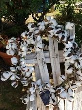 White Dried Cotton boll/ball Farmhouse Style- Decor Wreath Large 20″ Bella Vita 