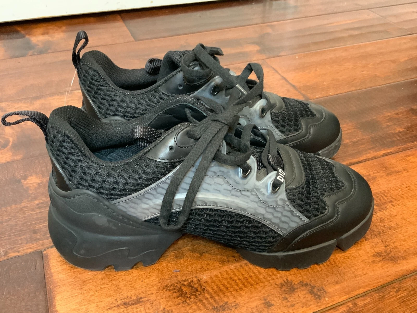 Baskets DIOR D Connect en cuir maille découpée au laser noir , taille 7 37