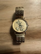 Walt Disney Mickey Mouse Gold Colored Watch Quartz Stretch Band Movement Japan