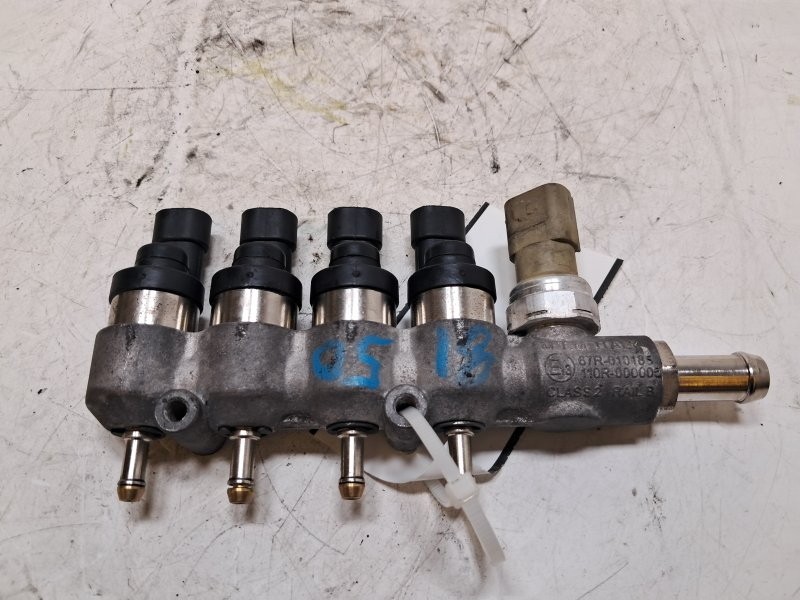 009Z08892123M flauto iniettori HYUNDAI IX20 JC 1.4BENZINA brufpK8150-334626