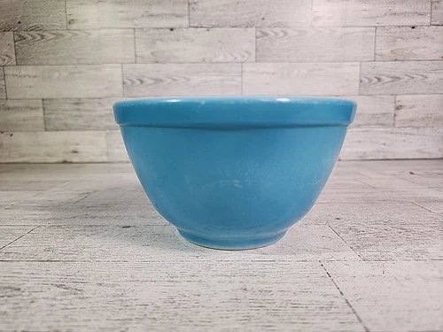 Vintage PYREX 401 Mixing Bowl 1-1/2 Pint Primary Colors Nesting USA