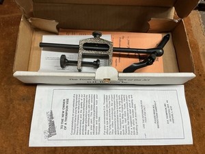 NOS in Box D.H. Thompson "Pro" Fly Tyer's Vise