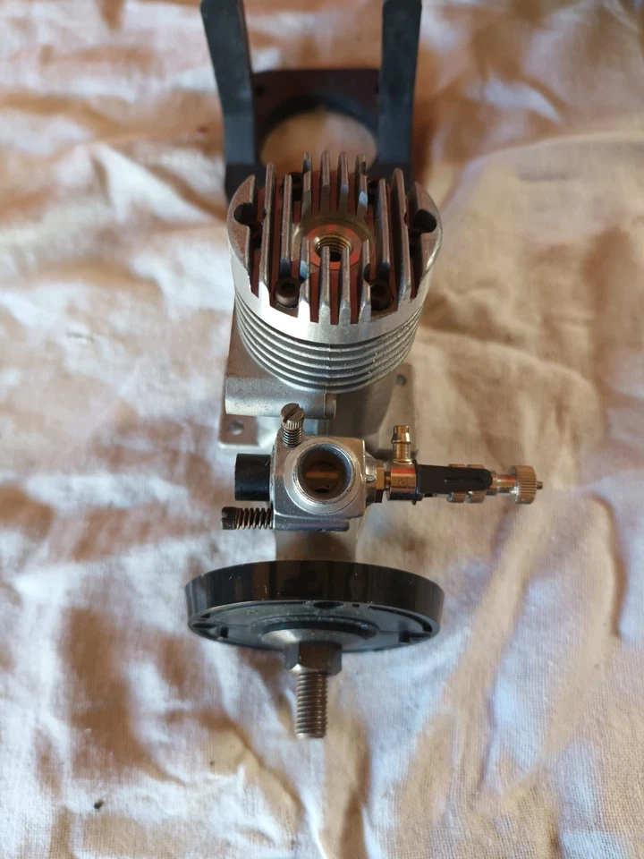 Moteur complet OS MAX 25 FP NEUF - Photo 3/3