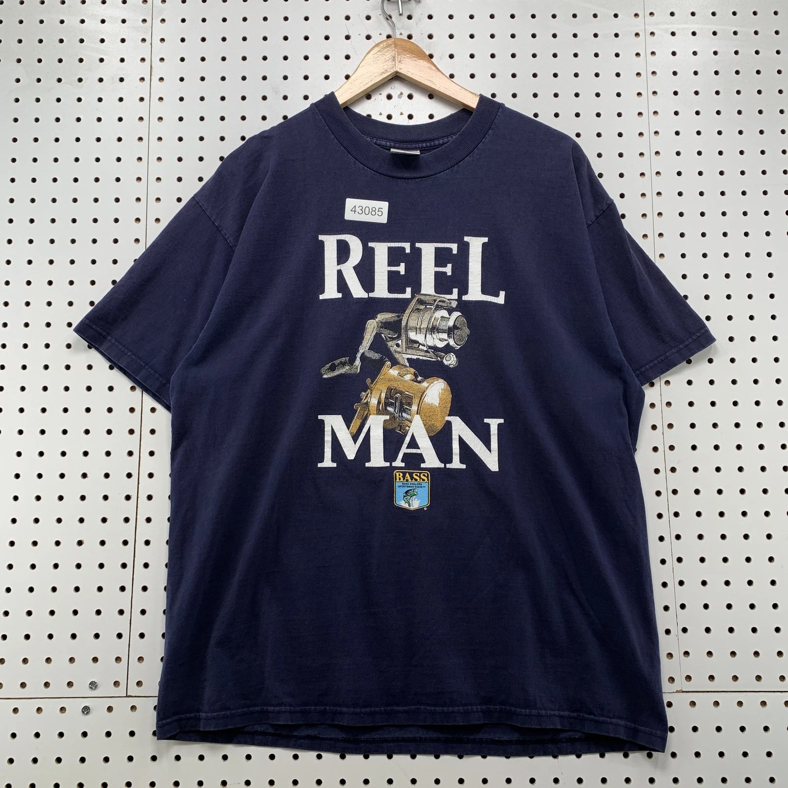 Vintage Reel Man Bass Fishing Shirt Mens XL Blue Navy Blue Short Sleeve
Opens in a new window or tab