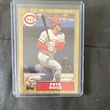 Topps 1987 Topps Pete Rose #200 Base Set Cincinnati Reds Baseball Card