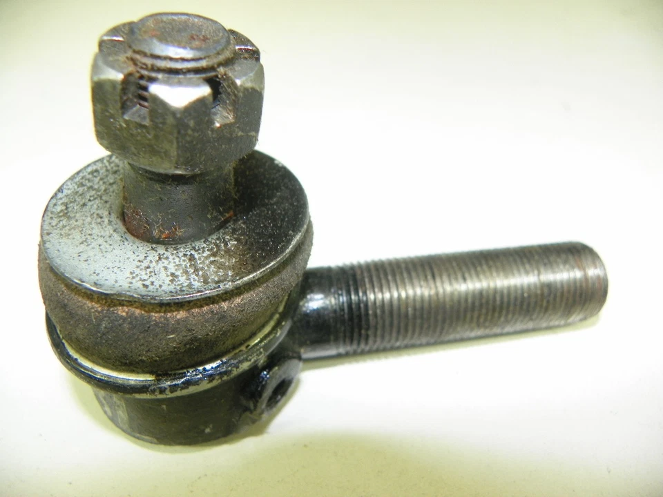 Extremo de varilla de amarre exterior izquierdo Moog ES108L Jeep Wagoneer Cherokee Dodge W100 1974-1983 Foto 2 de 4