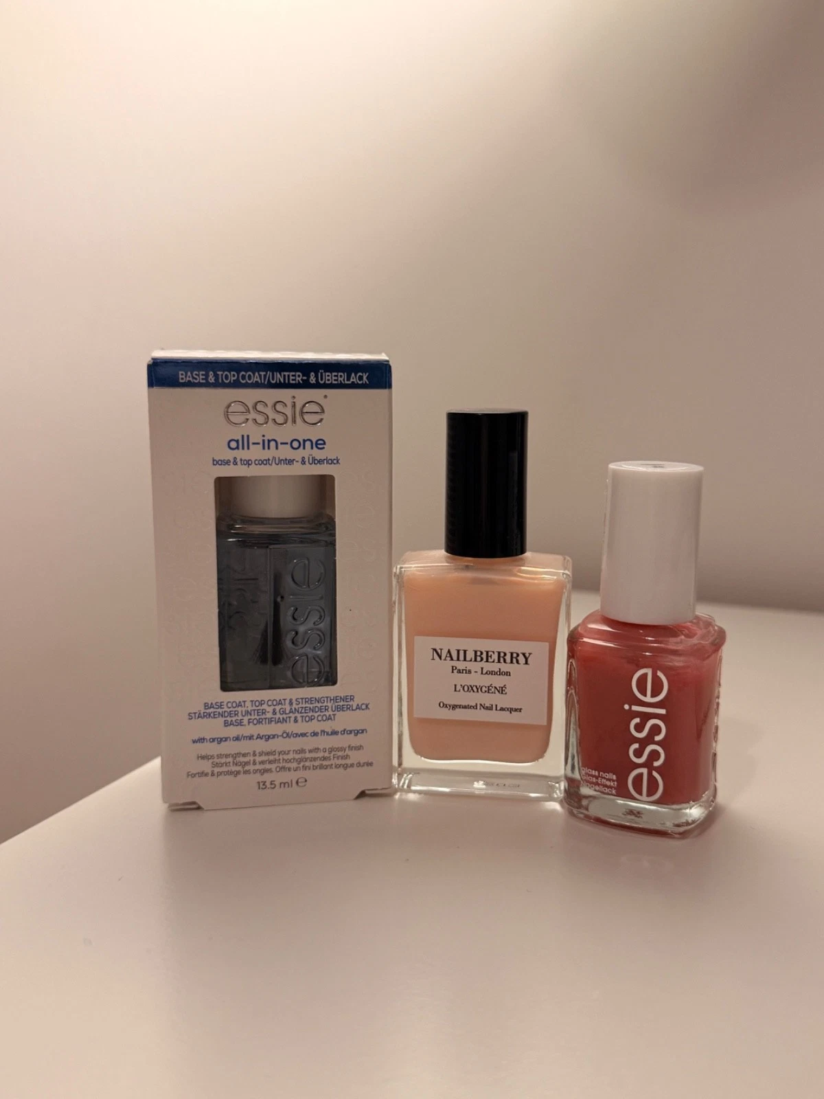 essie and NAILBERRY Set