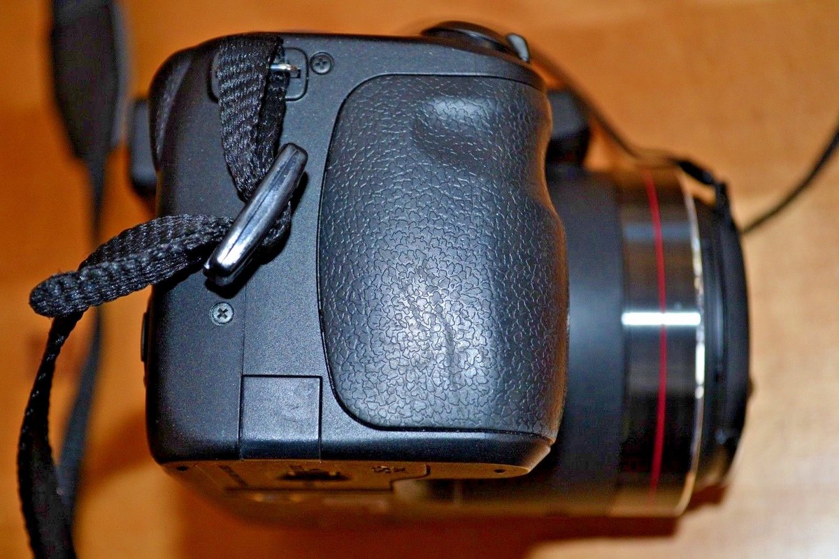 Panasonic LUMIX DMC-FZ48 12.1MP Digital Camera - Black for sale