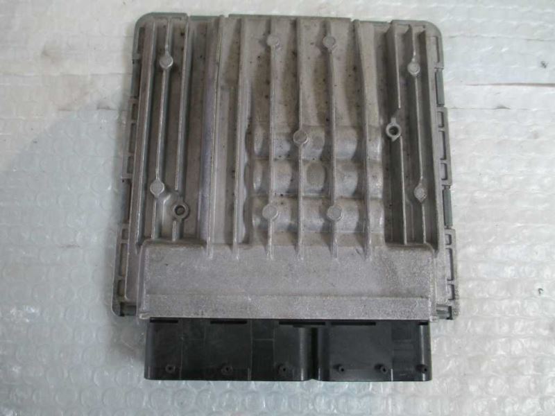 2007-2010 BMW 323i, 328i ENGINE ECM CONTROL MODULE 7587164 7 587 