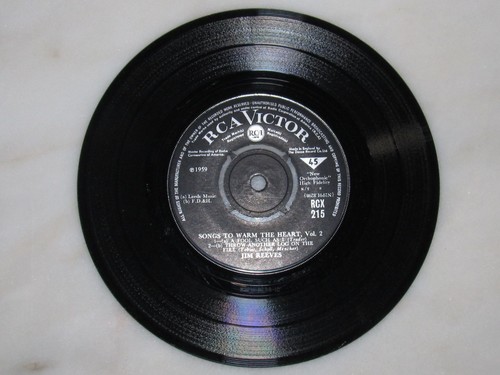 JIM REEVES SONGS TO WARM THE HEART VOLUME 2 MONO EP, 4 TRACKS, RCA VICTOR DECCA - Picture 4 of 5