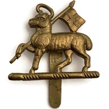 Original WW2 Queens Royal West Surrey (Queen's) Regiment BERET SIZE Cap Badge