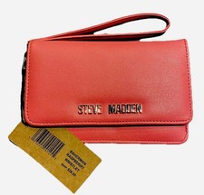 NWT Authentic Steve Madden Pink Logo Wristlet 7  X 5  BSherman in Raspberry