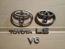 92-94 Toyota Camry LE Badge 75311-06010 Emblem Trunk 75441-33011 Logo Set OEM 