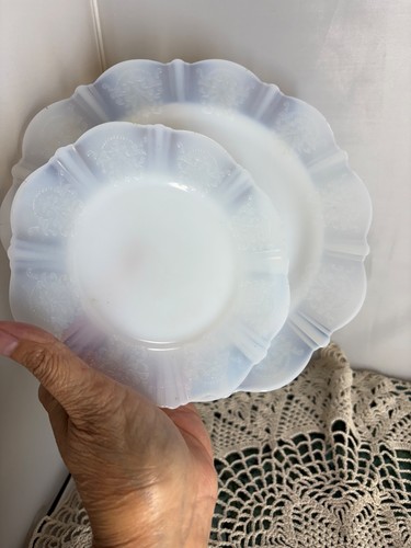 American Sweetheart Monax White Depression Glass Plate 2pc Macbeth Evans Co. - Picture 13 of 14