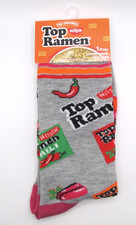 NWT SHOE SIZE 8-12 MEN OR 9-12 WOMEN ADULT CREW SOCKS  TOP RAMEN