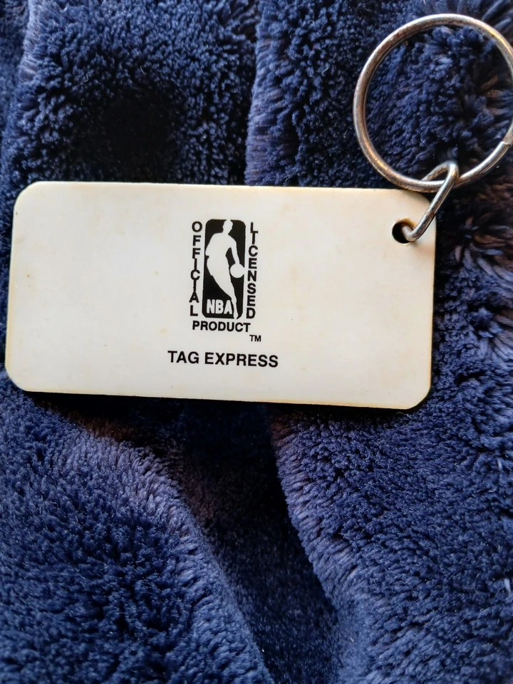 NBA CLEVELAND CAVALIERS Logo Official Licensed Key Ring TAG EXPRESS 4.5" X 1.5 - Image 4 of 4