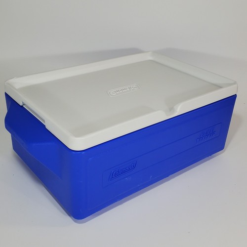 Coleman Party Stacker 24 Can Cooler Model 6225 BLUE Good Condition