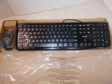 Amazon Basics Wired Keyboard and Mouse Combo Black New in Box