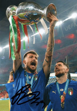 ITALY & INTER MILAN: FRANCESCO ACERBI SIGNED 6x4 EURO 2020 ACTION PHOTO+COA