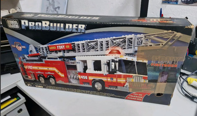 2002 Mega Bloks ProBuilder 9735